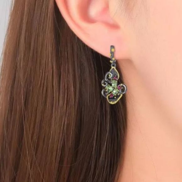 Gold leaf black titanium boho branch peridot garnet earrings new - Picture 5 of 5